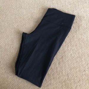 Nike dri fit leggings